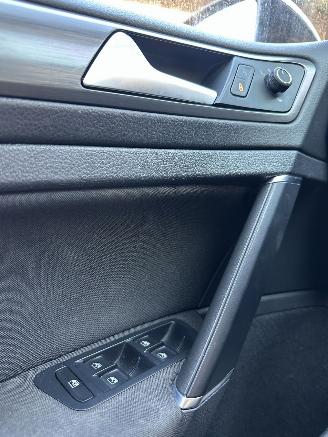 Volkswagen Golf 1.0 TSI Comfortline picture 9