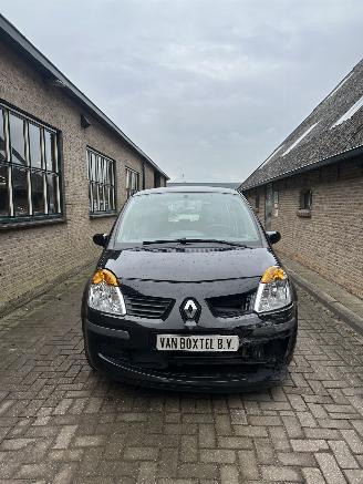 Renault Modus Renault Modus 1.4-16V Tech Road picture 2
