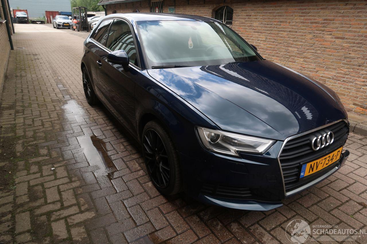 Audi A3 Audi A3 1.4 TFSI CoD Pro Line