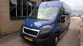  Peugeot Boxer Peugeot Boxer 2.2 BlueHDi 120 L2H2 3.3t 2023/10