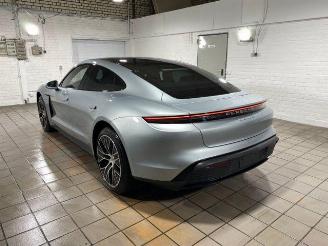 Schadeauto Porsche Taycan 4S CHRONO/PANO/HUD/KAM/BURMESTER/NAVI 2025/5