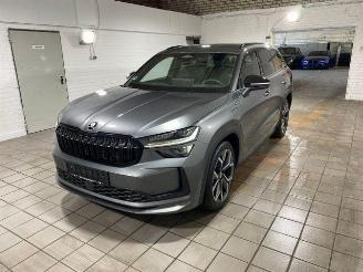 Coche accidentado Skoda Kodiaq iV 1.5 TSI e-Hybrid Sportline HUD/KAM 2024/11