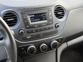 Hyundai I-10 Passion | Airco | Stoelverwarming | Automaat | picture 12