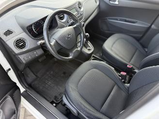 Hyundai I-10 Passion | Airco | Stoelverwarming | Automaat | picture 18