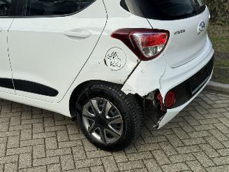 Hyundai I-10 Passion | Airco | Stoelverwarming | Automaat | picture 9