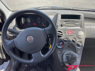 Fiat Panda Panda (169), Hatchback, 2003 / 2013 1.2 Fire picture 14