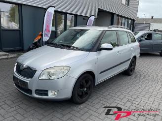 Autoverwertung Skoda Fabia Fabia II Combi, Combi 5-drs, 2007 / 2014 1.4i 16V 2008/10