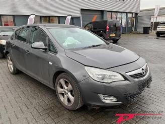 Opel Astra Astra J (PC6/PD6/PE6/PF6), Hatchback 5-drs, 2009 / 2015 1.4 Turbo 16V picture 3