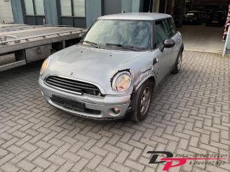 Vrakbiler auto Mini Mini Mini (R56), Hatchback, 2006 / 2013 1.4 16V One 2007/6