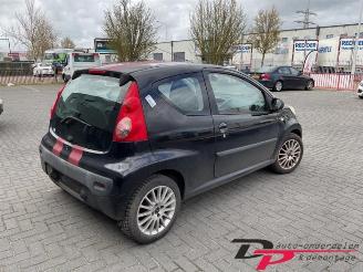 Peugeot 107 107, Hatchback, 2005 / 2014 1.0 12V picture 5