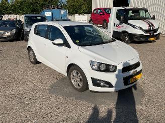Schadeauto Chevrolet Aveo Diesel / Airco / Euro 5 2012/4