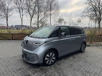 Damaged car Volkswagen ID.Buzz Volkswagen ID.Buzz Bus 210kW Pro Performance Rijdbaar VOL 2025/3