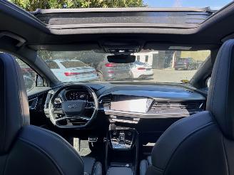 Audi Q4 Audi Q4 e-tron Sportback 40 PANO Leer Camera AHK VSONOS VOL! picture 18