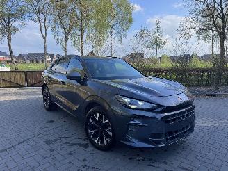 Unfallwagen Cupra Terramar Cupra Terramar 1.5 eTSI 150ps Camera Ambiance Trekhaak VOL 2025/7