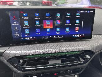 BMW 3-serie BMW 330e Touring M Sport PANORAMA HUD Ambiance 360view picture 10