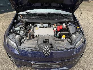 Renault 5 5 E-Tech Electric 150 Comfort Range Iconic Five picture 17