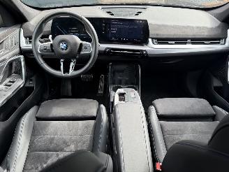 BMW iX1 iX1 20 eDrive M Sport Camera Ambiance Leder VOL picture 3
