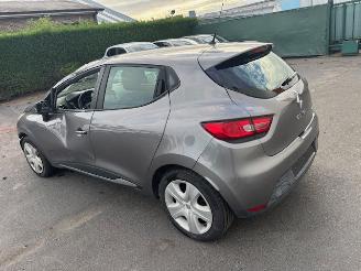 skadebil auto Renault Clio  2015/7
