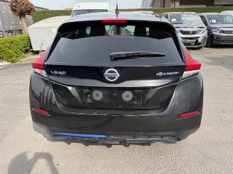skadebil auto Nissan Leaf 62kwh 2021/2