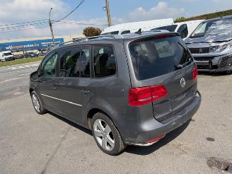 Avarii autoturisme Volkswagen Touran 7pl AUTOMAAT 2014/2