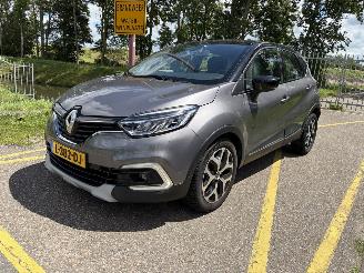 Avarii autoturisme Renault Captur 1.3 TCe Intens 2019/10