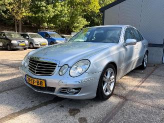 Schadeauto Mercedes E-klasse 280 Avantgarde! NAP! Volledig Rijdbaar 2006/1