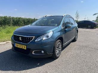 škoda osobní automobily Peugeot 2008 Blue lion edition AUTOMAAT 2017/3