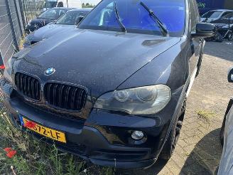 skadebil auto BMW X5 XDRIVE 4.8I  V8 PANORAMA DAK 2009/4