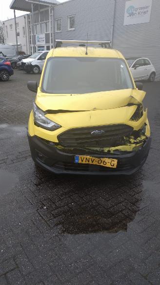 Ford Transit Connect 1.5 diesel 95.000 km luxe uitvoering picture 3