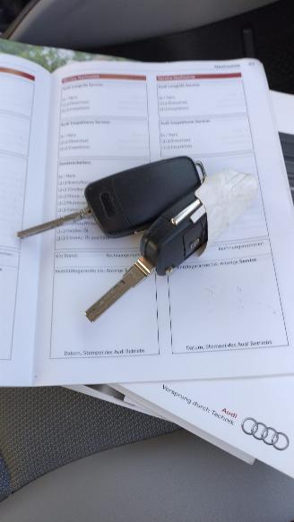 Audi A1 1.2 s edition rijdbare schade picture 23