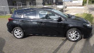 Toyota Auris 1.2T Aspiration Panodak Cruise Clima 2015 weinig schade picture 8