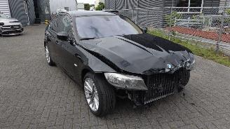  BMW 3-serie Bmw 325i High Executive automaat nette mooie auto! 2009/1