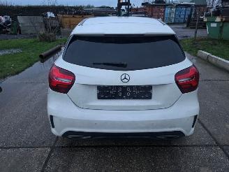 Mercedes A-klasse a200 picture 5