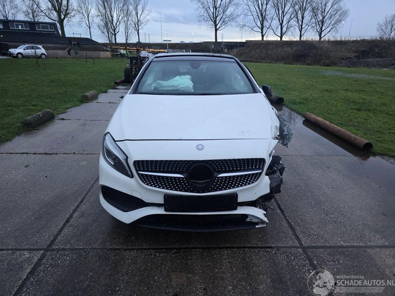 Mercedes A-klasse a200