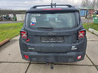 Jeep Renegade 4x4 picture 5