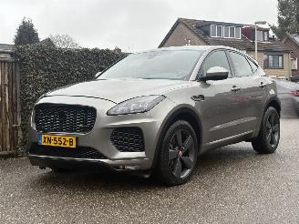 damaged passenger cars Jaguar E-Pace R-SPORT 250 PK AWD PANORAMA VOLL 2019/2