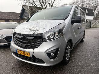 Opel Vivaro 1.6 CDTI BI-TURBO 125 PK 2018 9 PERSOONS picture 11