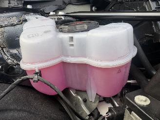 Ford Explorer Premium Extended Range RWD 77 kWh picture 14