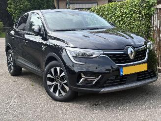 skadebil auto Renault Arkana 1.6 E-TECH HYBRID 145 ZEN  AUTOMAAT 2022/7