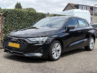 Vaurioauto  passenger cars Audi A3 Sportback 40 TFSI e Pro Line AUTOMAAT 150PK 2025/11