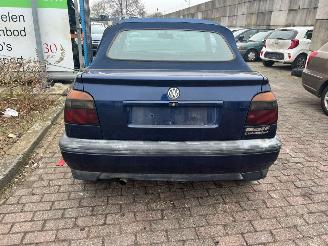 Volkswagen Golf CABR. 66 KW AUT E2 picture 4