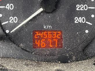 Renault Kangoo 1.6 16V MPV  Benzine 1.598cc 70kW (95pk) FWD 2001-06/2008-01 (KC0L; KC0P; KC0S; KC1N) K4M752 picture 27