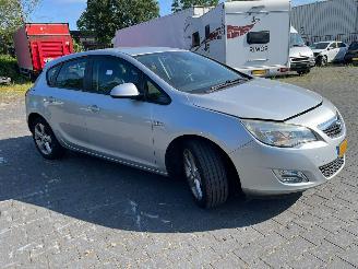 Opel Astra 1.6 16V Ecotec Hatchback 4Dr Benzine 1.598cc 85kW (116pk) picture 6