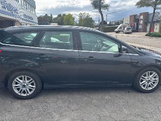 Ford Focus 1.0 Ecoboost Titanium picture 8