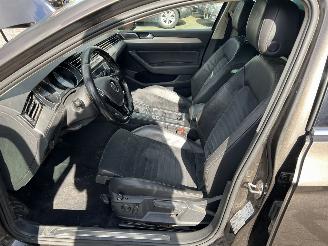 Volkswagen Passat 1.8 TSI Business Edition R picture 19