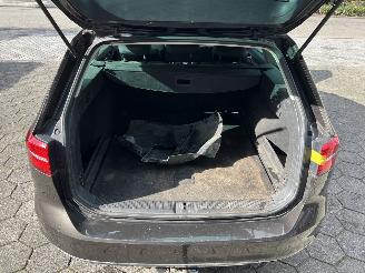 Volkswagen Passat 1.8 TSI Business Edition R picture 21