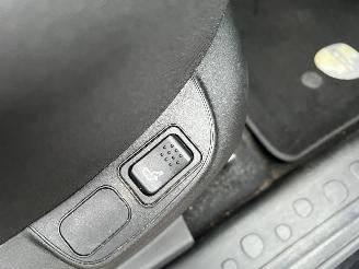 Fiat 500L Living 1.4 T-Jet Lounge picture 21