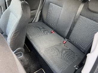 Opel Corsa 1.2 16V Essentia picture 15