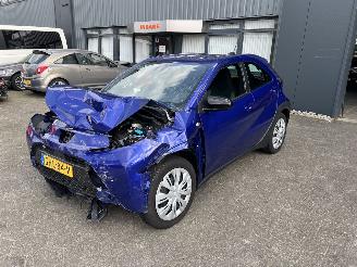 Unfallwagen Toyota Aygo X 1.0 VVTI-S CVT PLAY Automaat 2024/8