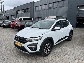 skadebil auto Dacia Sandero 1.0 TCE COMFORT 2022/1